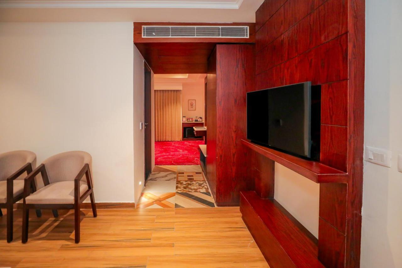 Regenta Place Phagwara By Royal Orchid Hotels Limited Экстерьер фото