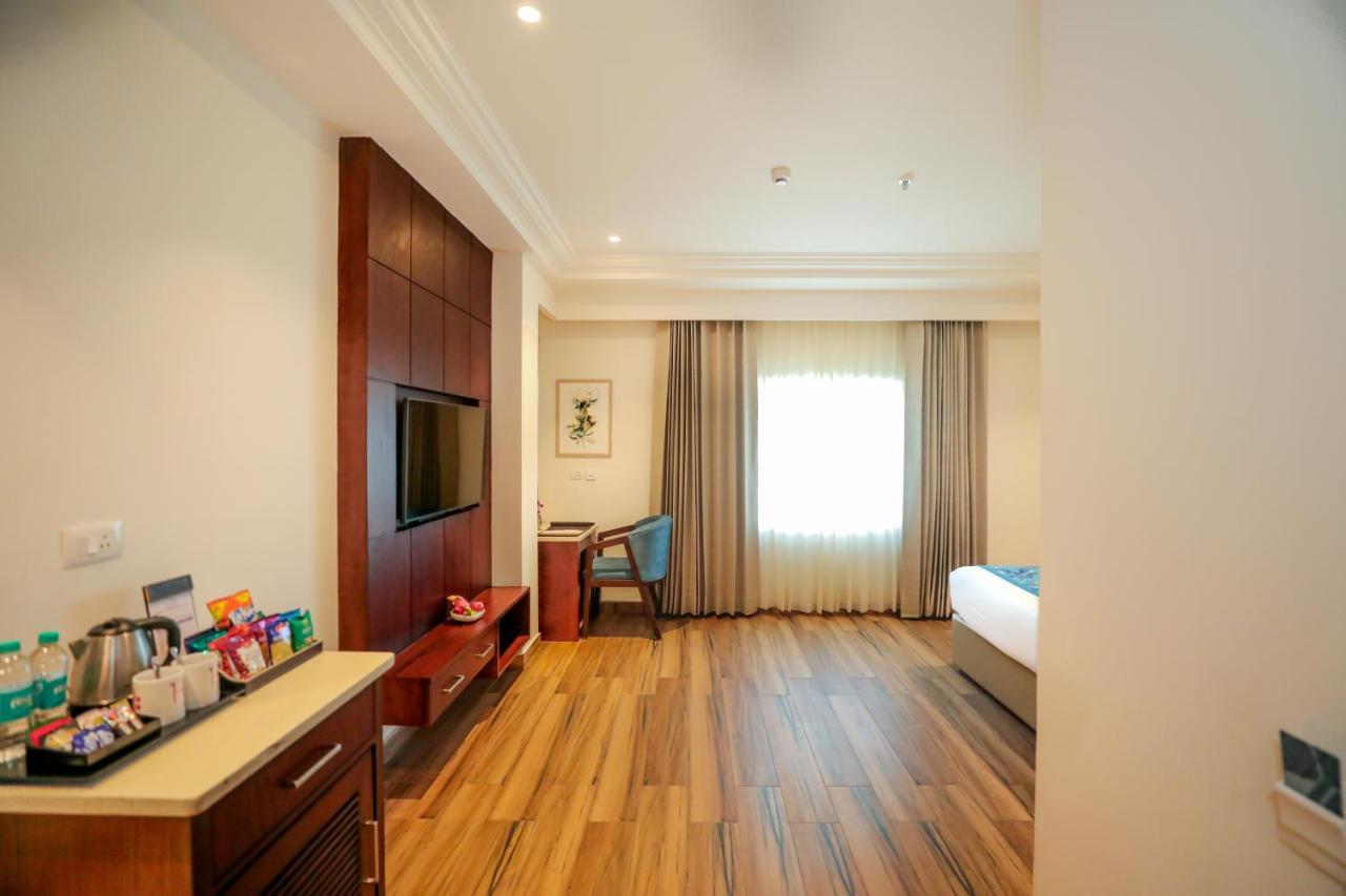 Regenta Place Phagwara By Royal Orchid Hotels Limited Экстерьер фото